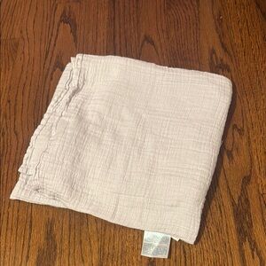 Aden + Anais Soft Gray swaddle blanket